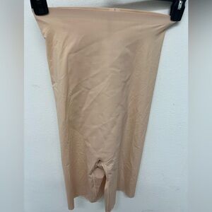 Spanx by Sara Blakely High Waisted Short Women’s L Beige